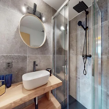 Beautiful In Le Bouveret With Garden Alpstuga