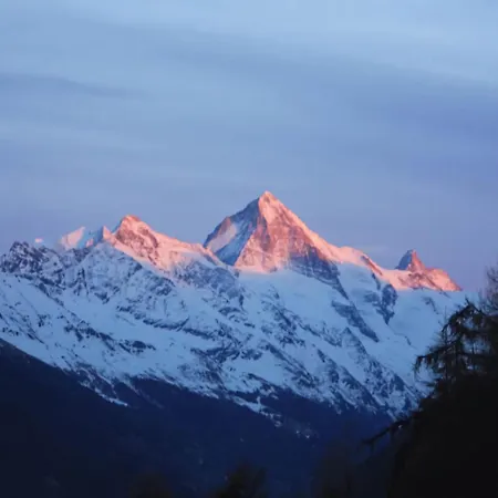 Beautiful In Le Bouveret With Garden *