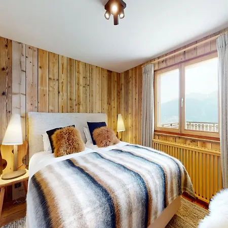 Beautiful In Le Bouveret With Garden