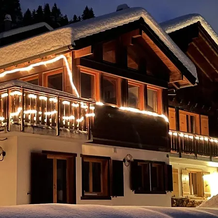 Beautiful In Le Bouveret With Garden Hérémence